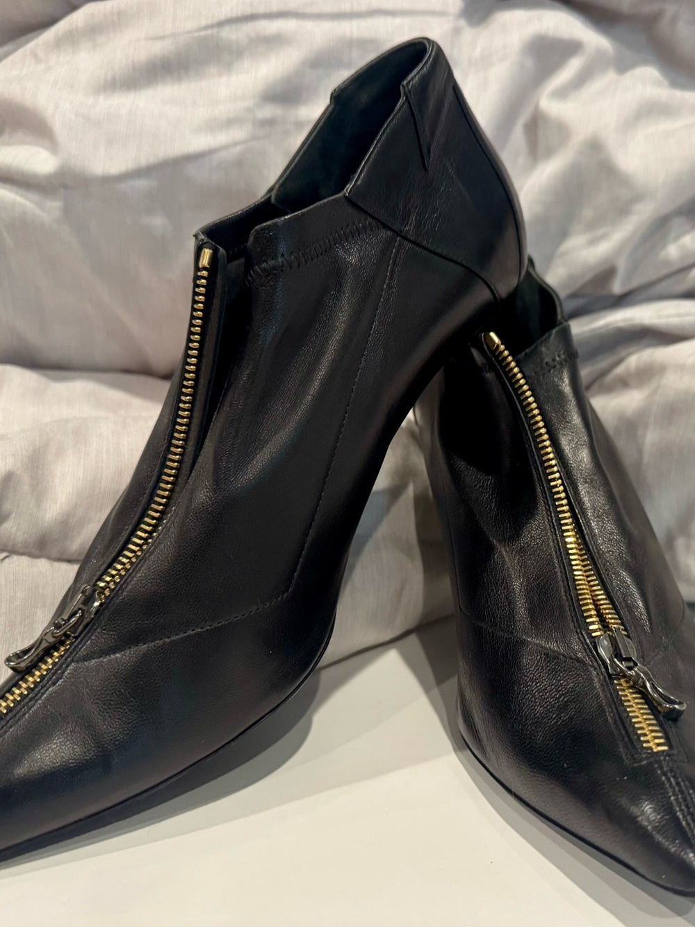 Roland Mouret Leather Zip Front Women's Heeled Ankle Boots - AMAZING condition